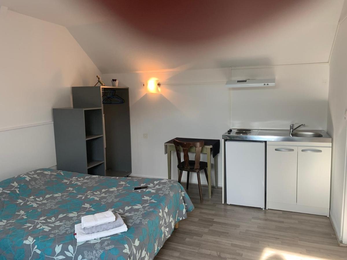 Hotel Le Cosy Pont-de-Chéruy エクステリア 写真